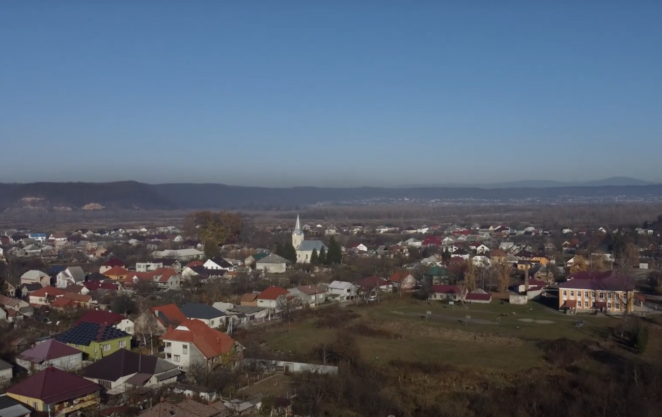 Поселення з історією у мільйон років: де шукати найстаріше село України